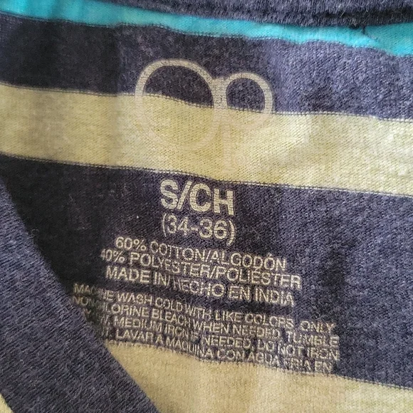 🌺3 for $10 OP Tee - Picture 2 of 3